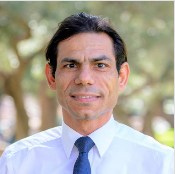 Mahmoud Azaz | The Center for Middle Eastern Studies